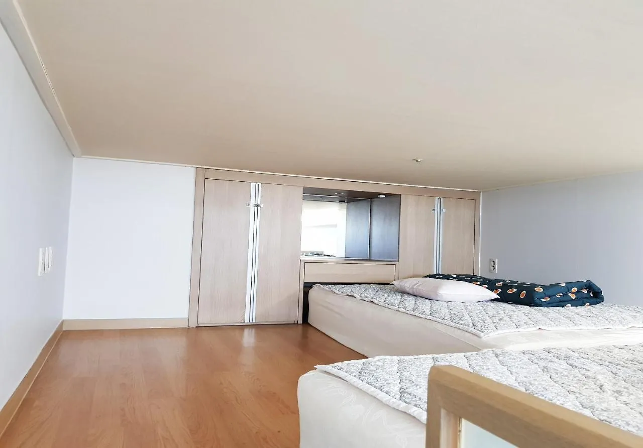 Lotte Apartment 1 0*, Busan South Korea